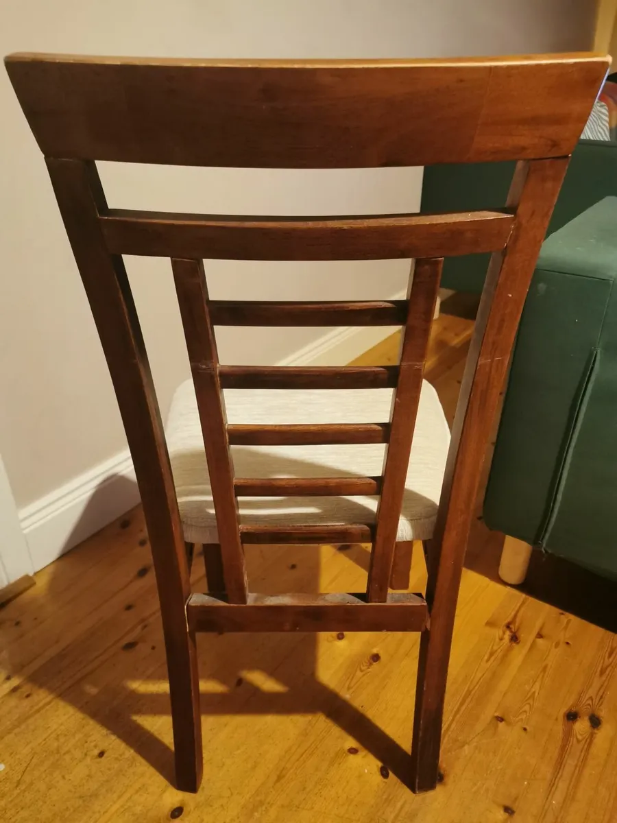 6 wooden dining chairs - Image 2