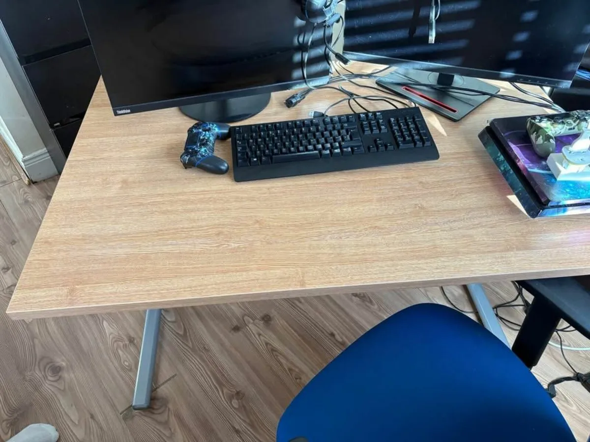 Large Solid Office Desk - Image 1
