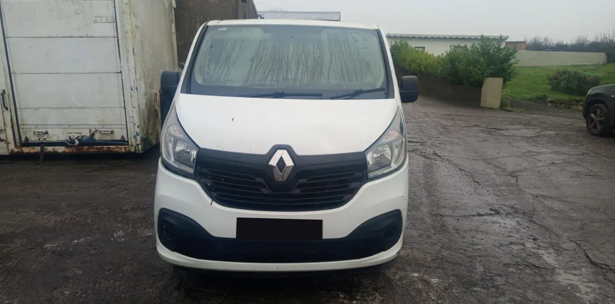 2015 RENAULT TRAFIC 1.6 DIESEL FOR BREAKING - Image 1