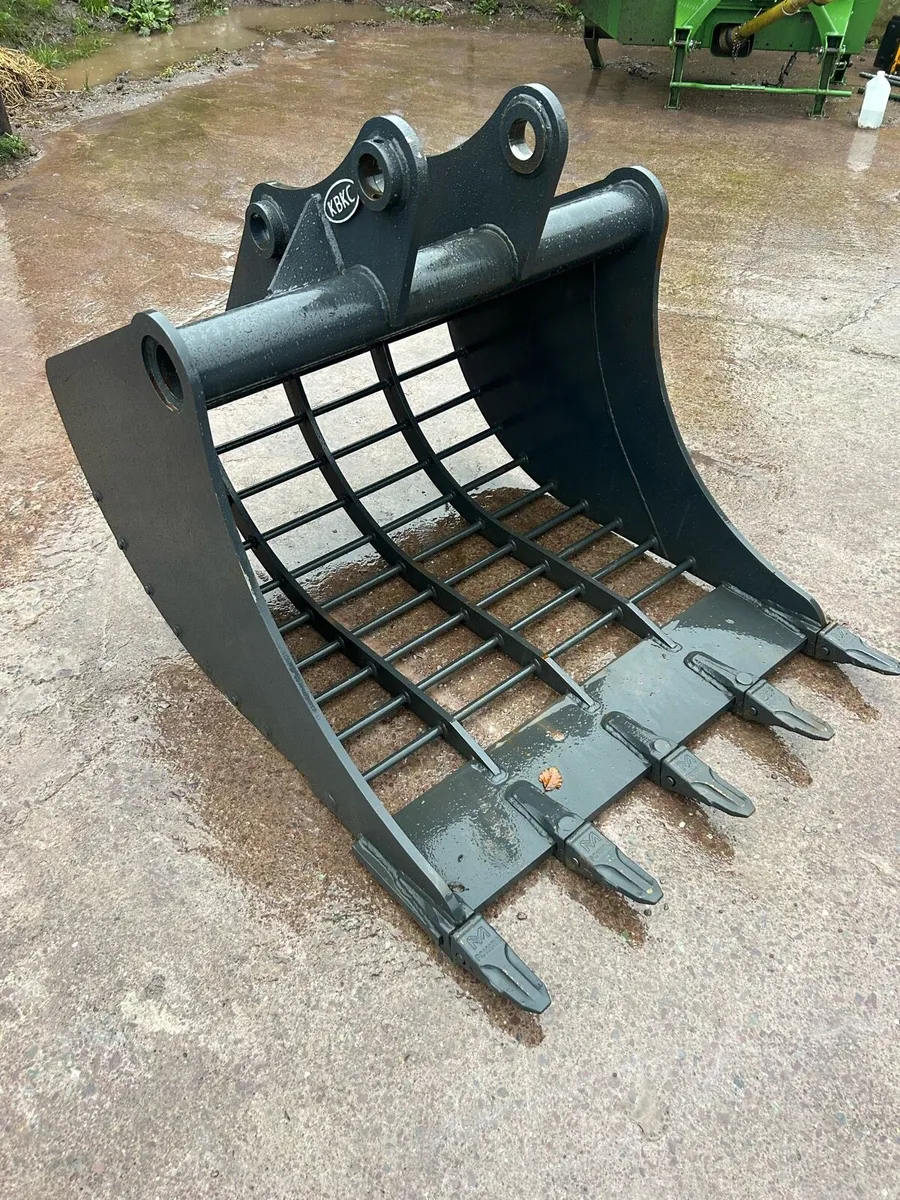 48” riddle bucket 65mm - Image 1