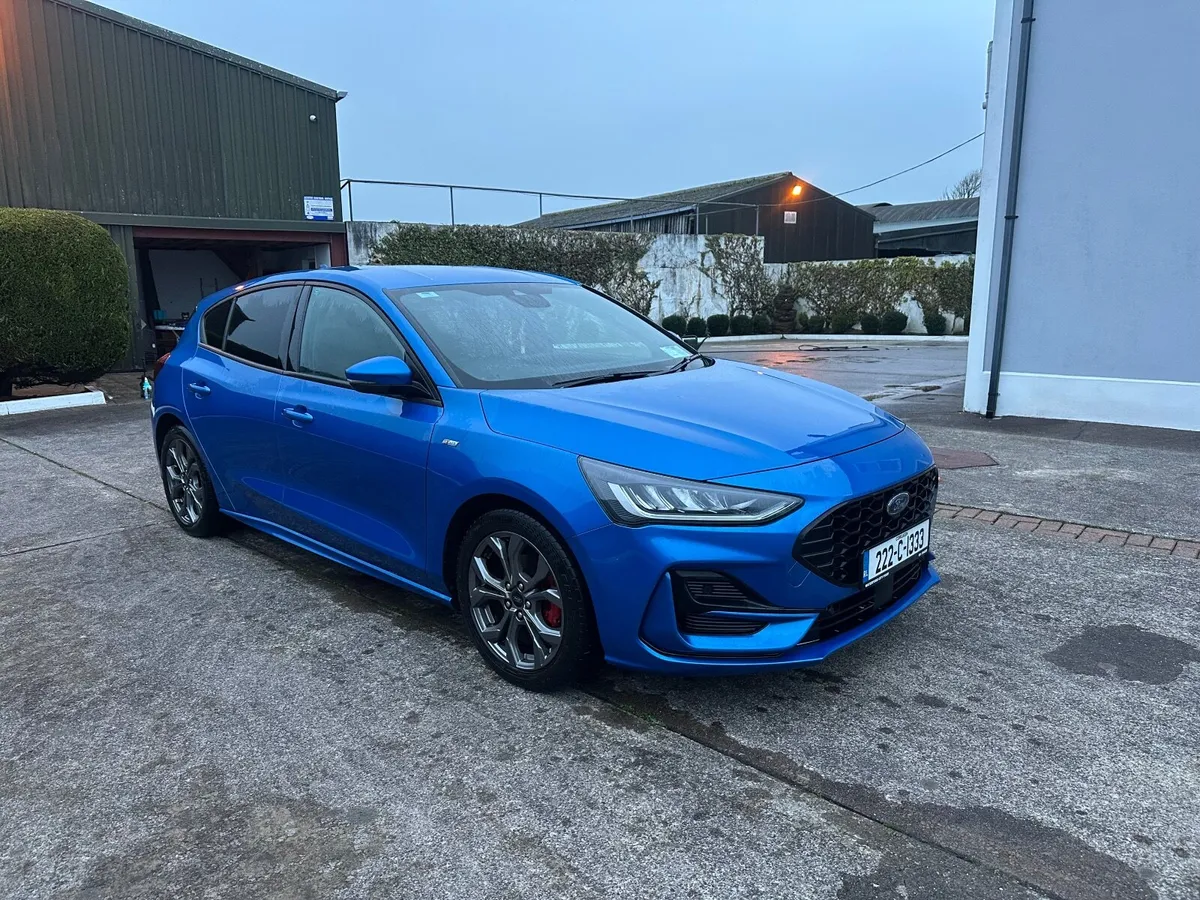 Ford Focus 2022 - Image 3