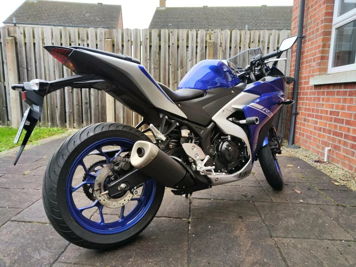 Yamaha R3 2019 - Image 4