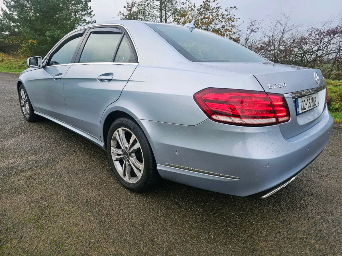 2013 Mercedes E220 Cdi SE Automatic - Image 4