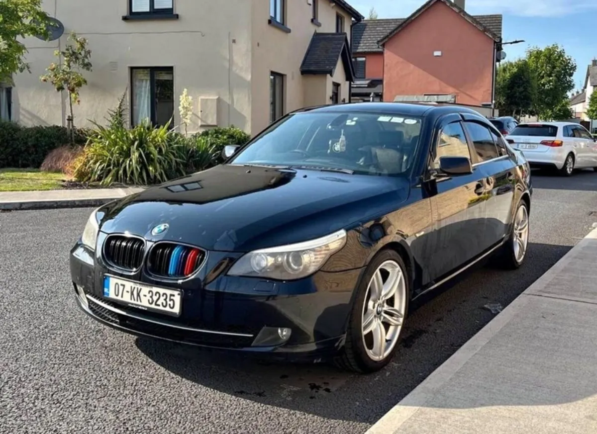 BMW e60. Please read add. NEED GONE - Image 1