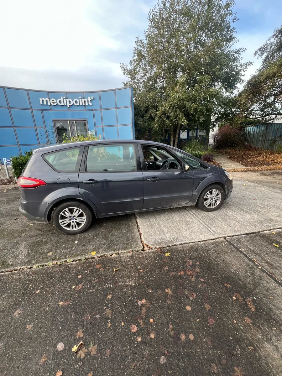 2011 Ford S Max titanium 7 seater quick sale €1450 - Image 1