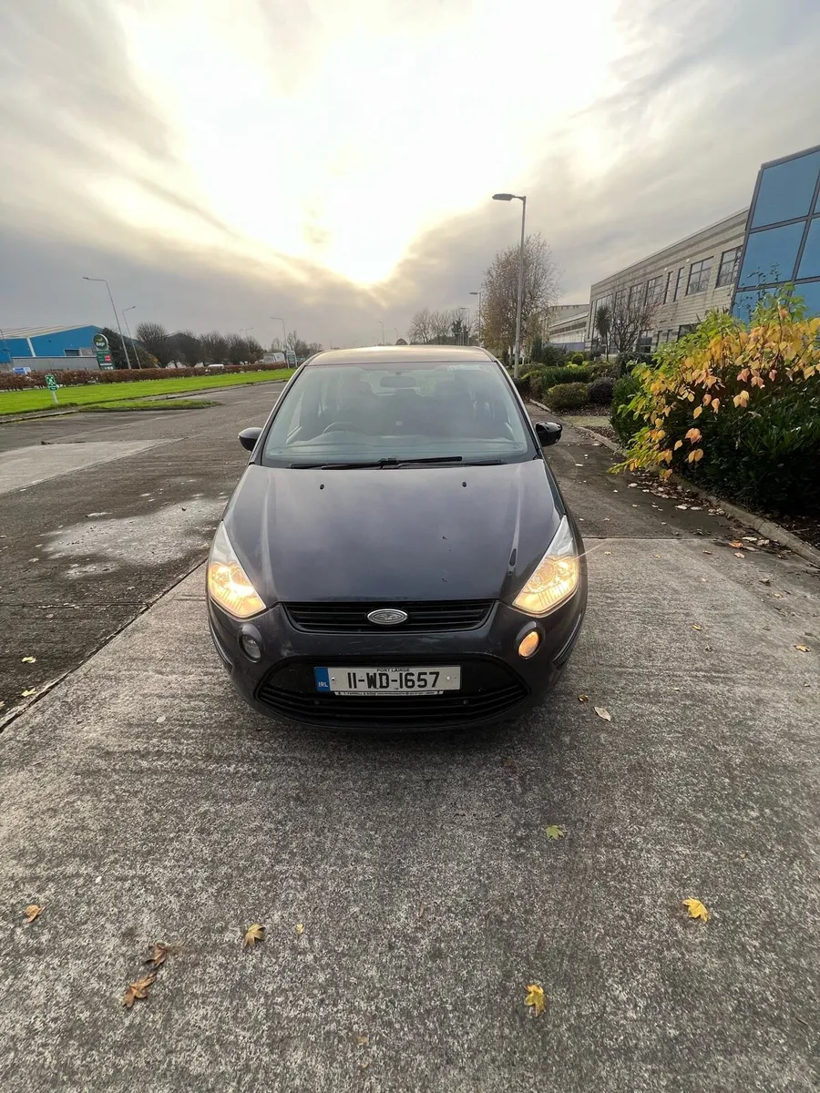 2011 Ford S Max titanium 7 seater quick sale €1450 - Image 4