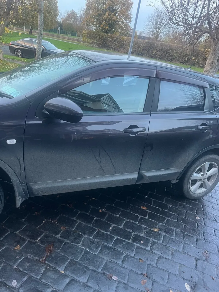 Nissan Qashqai 2010 - Image 4