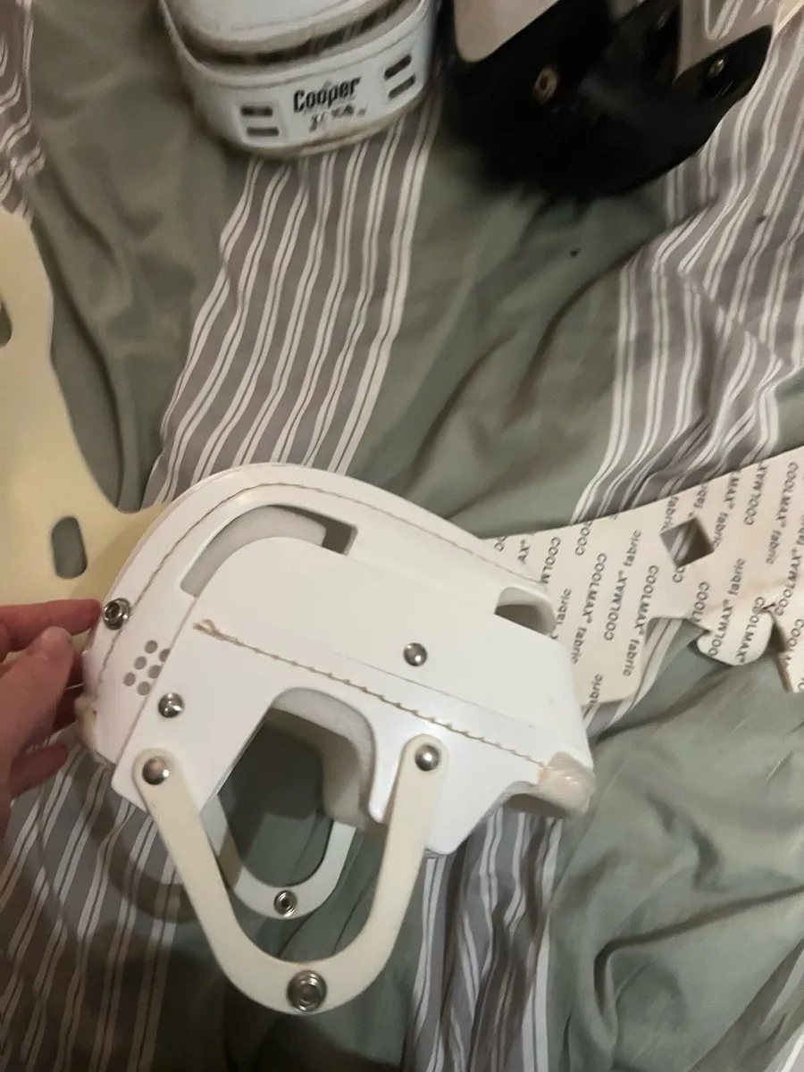 Cooper helmet - Image 2