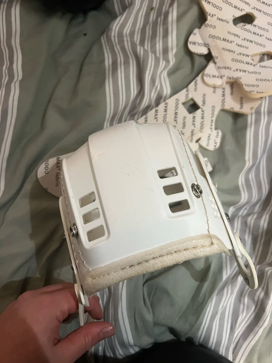 Cooper helmet - Image 3