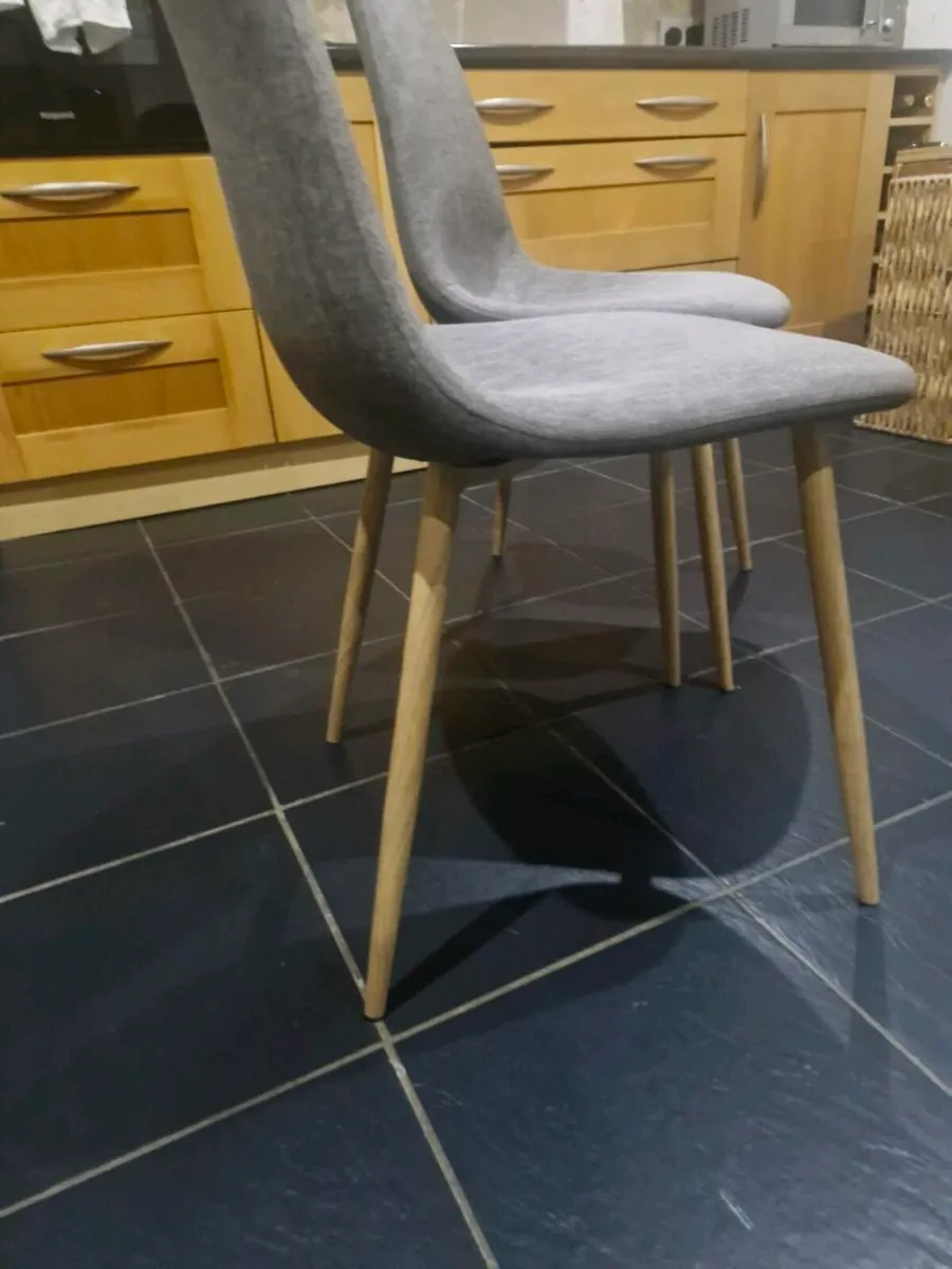 Kitchen chairs - Image 3