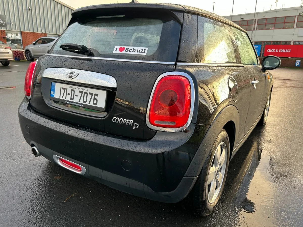 171 Mini Cooper D XN32 1.5D - Image 3