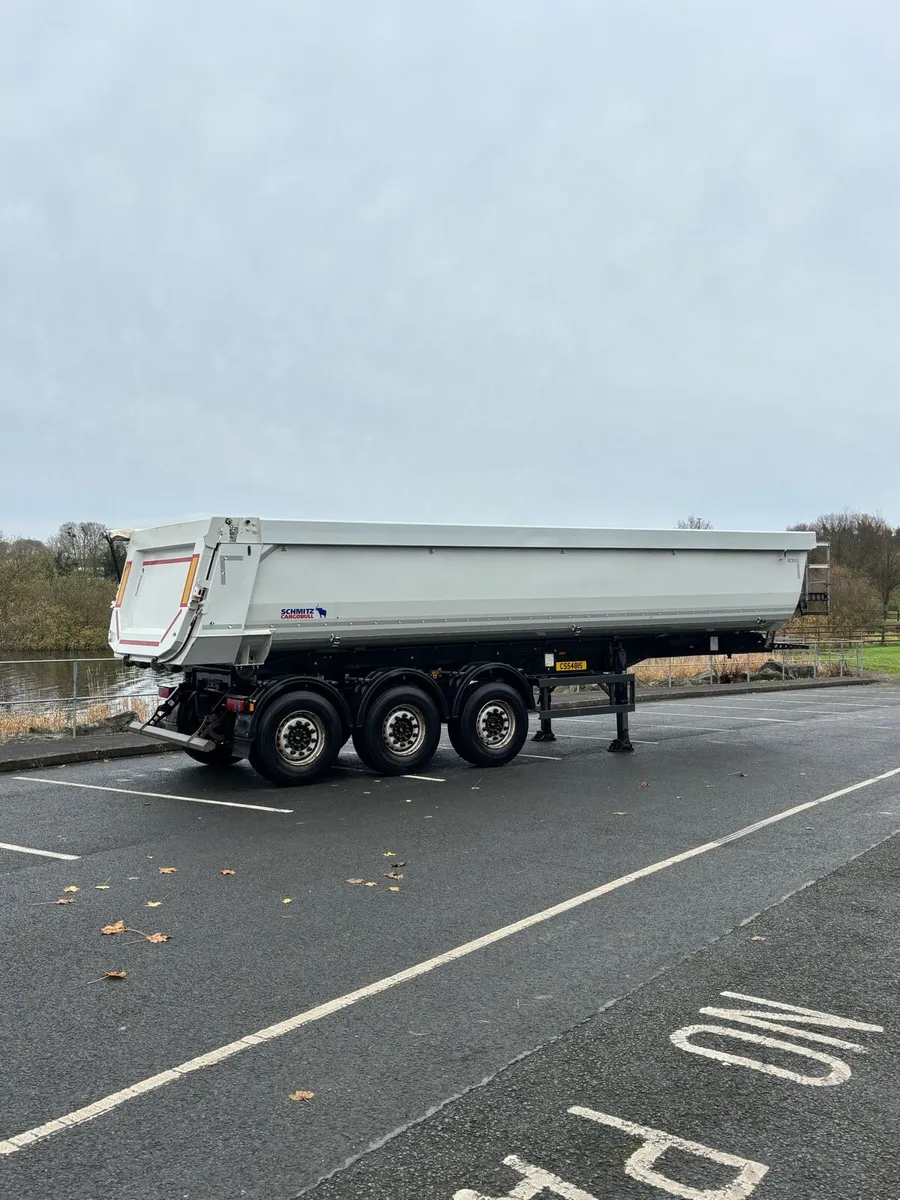 Schmitz Cargobull Tipping Trailer - Image 2