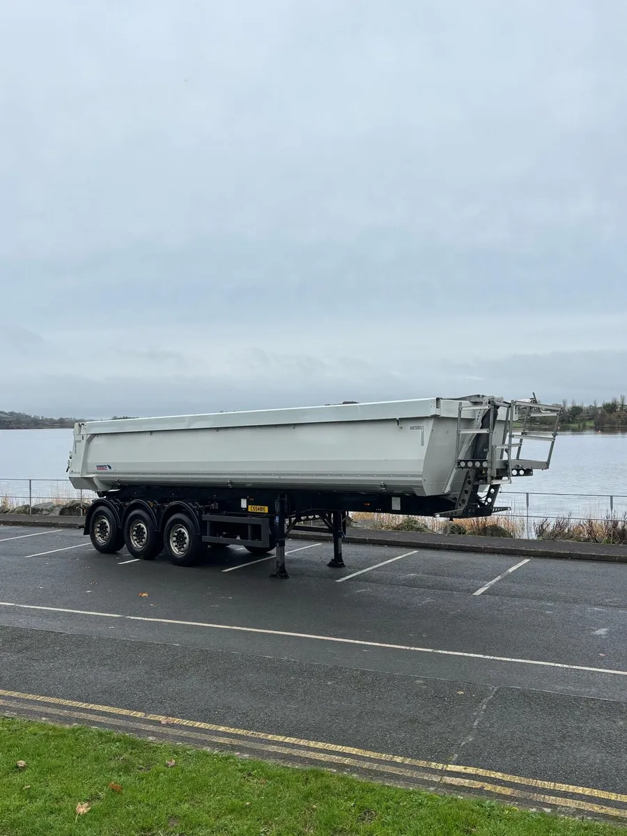 Schmitz Cargobull Tipping Trailer - Image 3