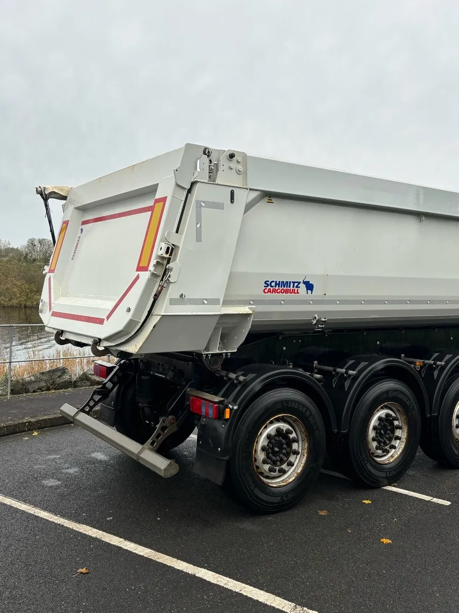 Schmitz Cargobull Tipping Trailer - Image 4