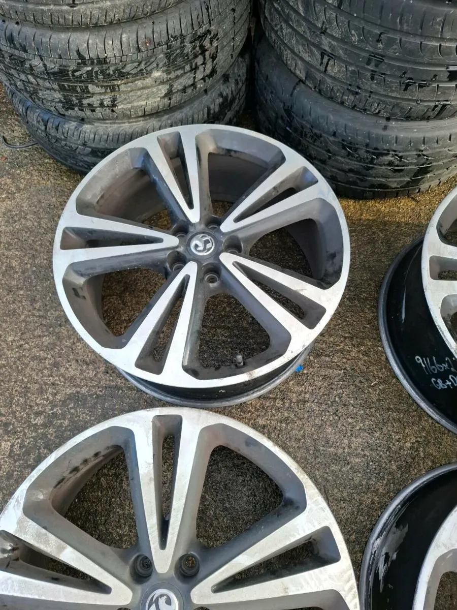 Vauxhall insignia alloy wheels - Image 2