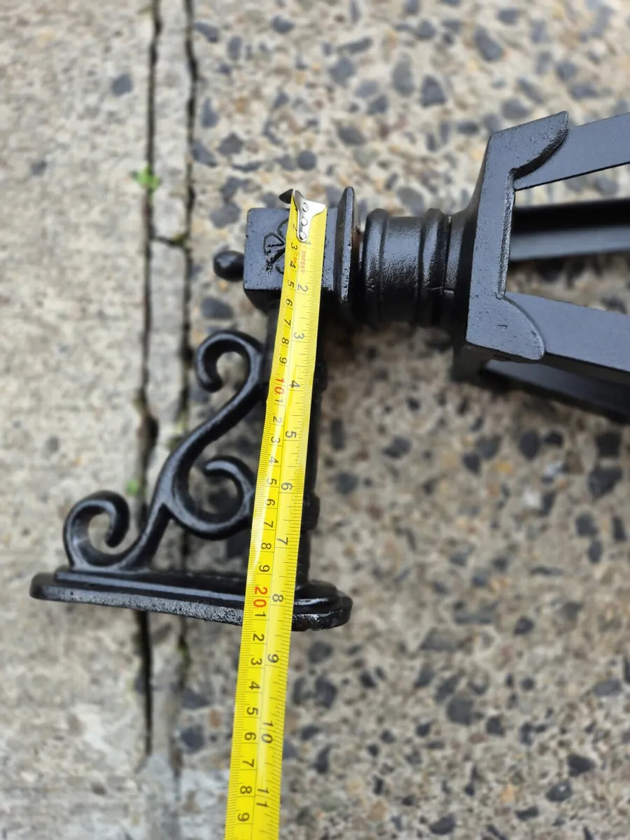 Cast iron lights - Image 4