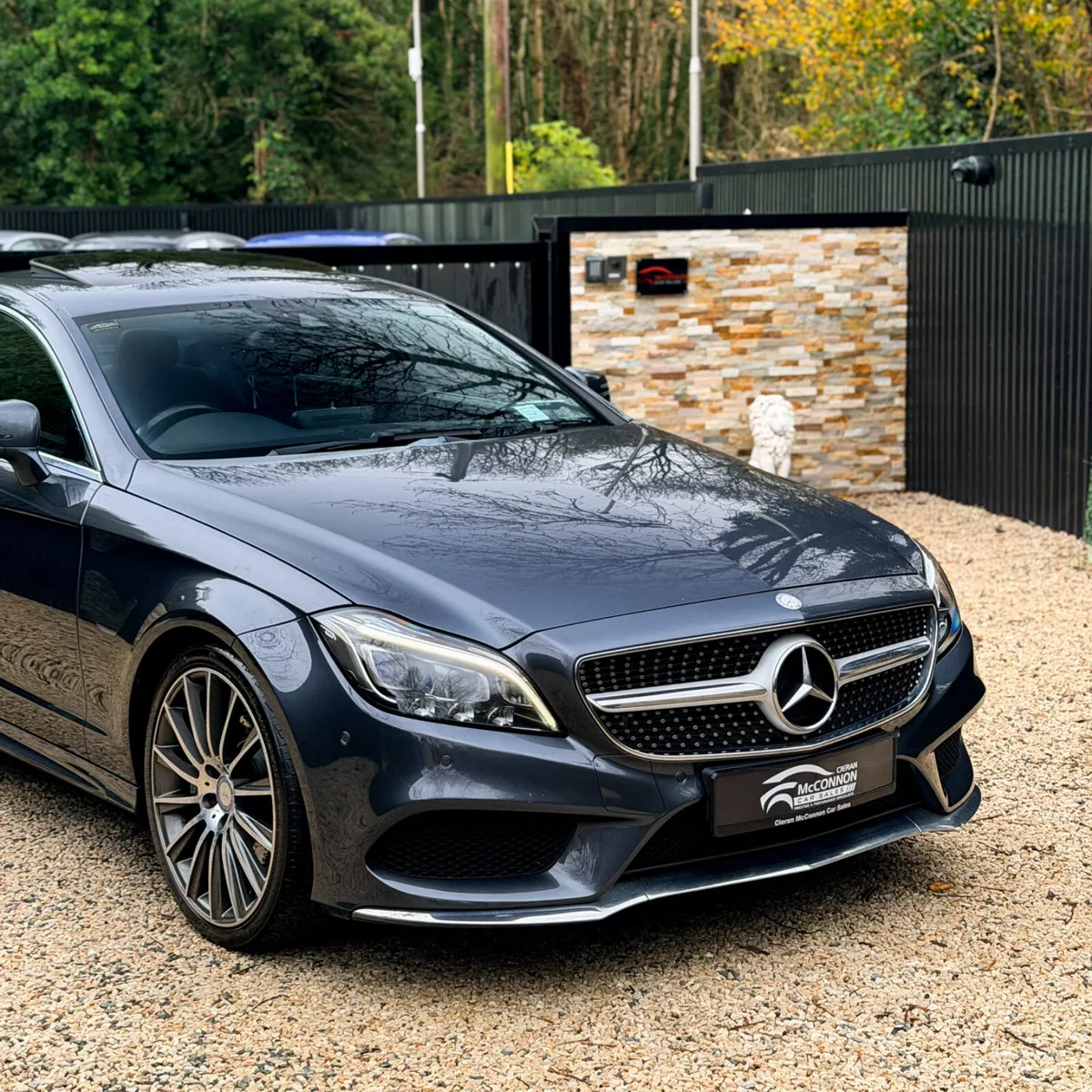 2016 (161) Mercedes-Benz CLS 350D AMG Premium Plus - Image 2