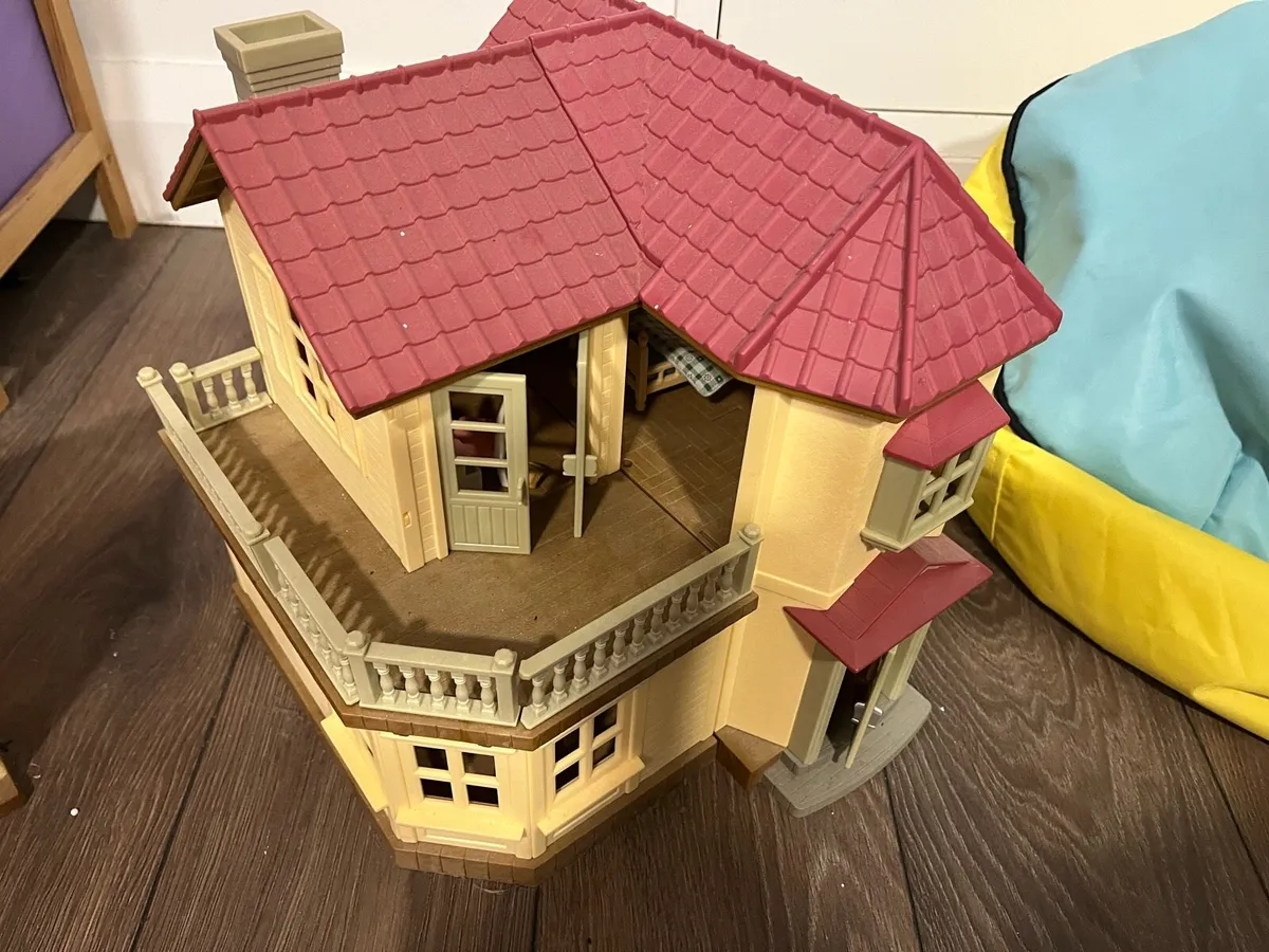 Sylvanian Families House and cars - Image 2