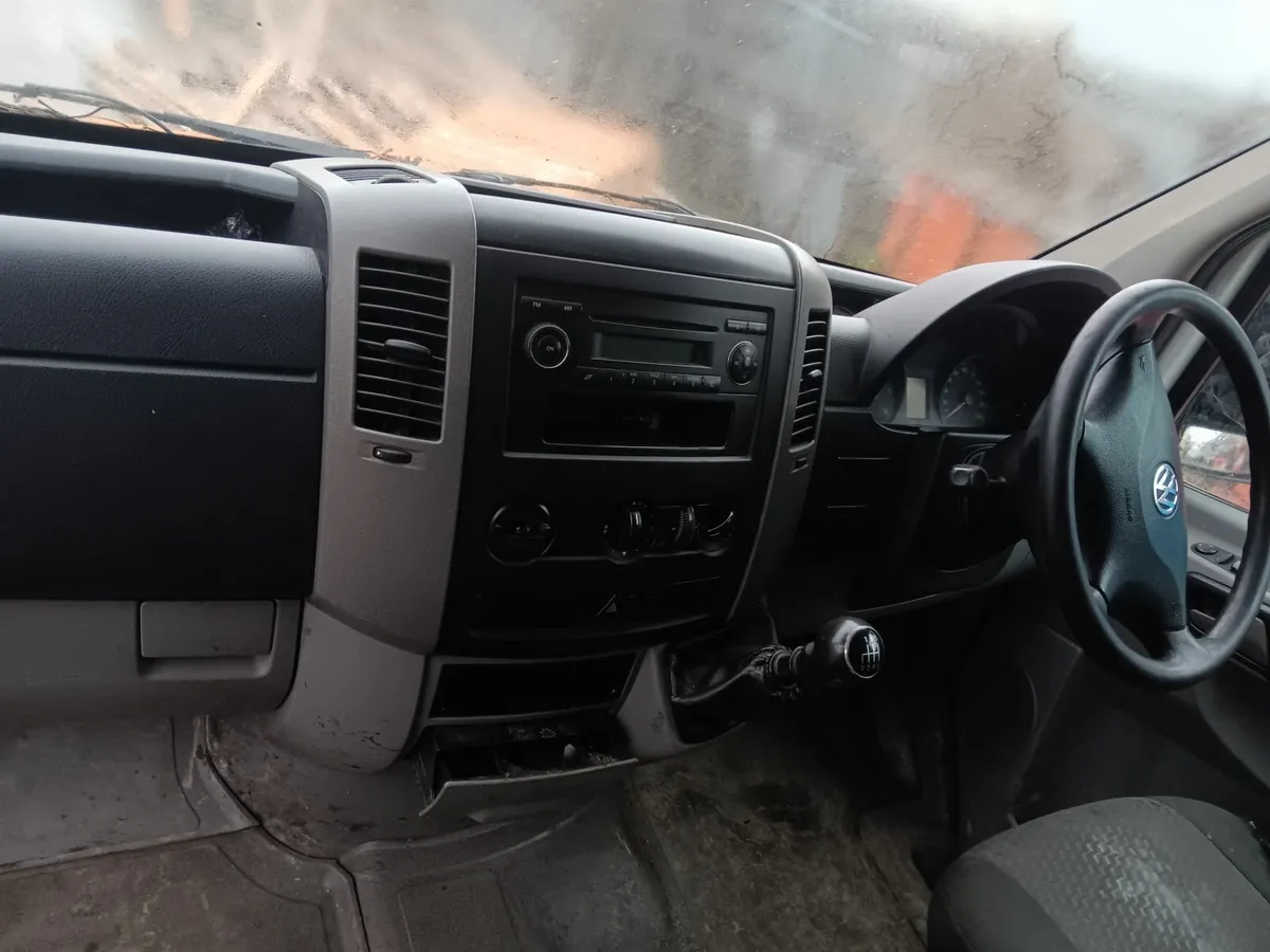 Vw crafter for breaking - Image 3