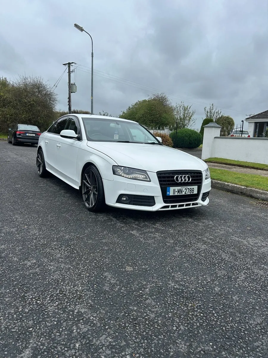 Audi A4 - Image 1