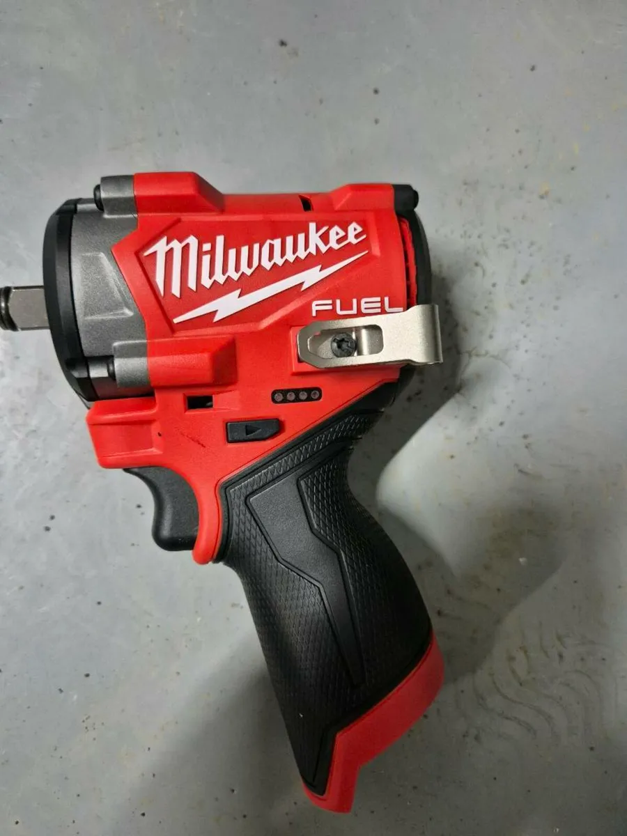 Milwaukee M12 Fuel 1/2' Stubby Impact Wrench Body - Image 1