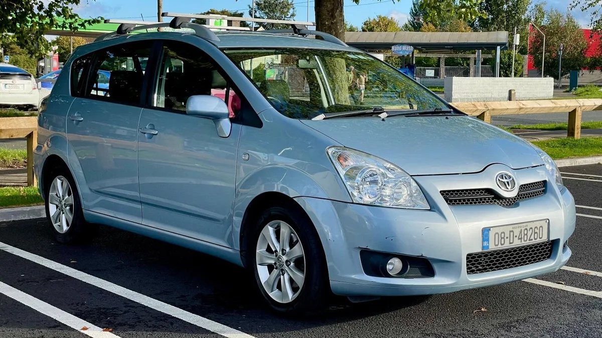 Toyota Corolla 2008 - Image 1