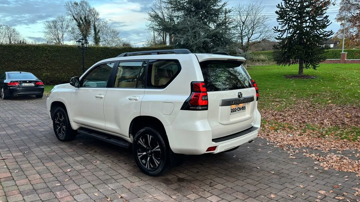 2022 Toyota Landcruiser Business Edition, Premium - Image 4