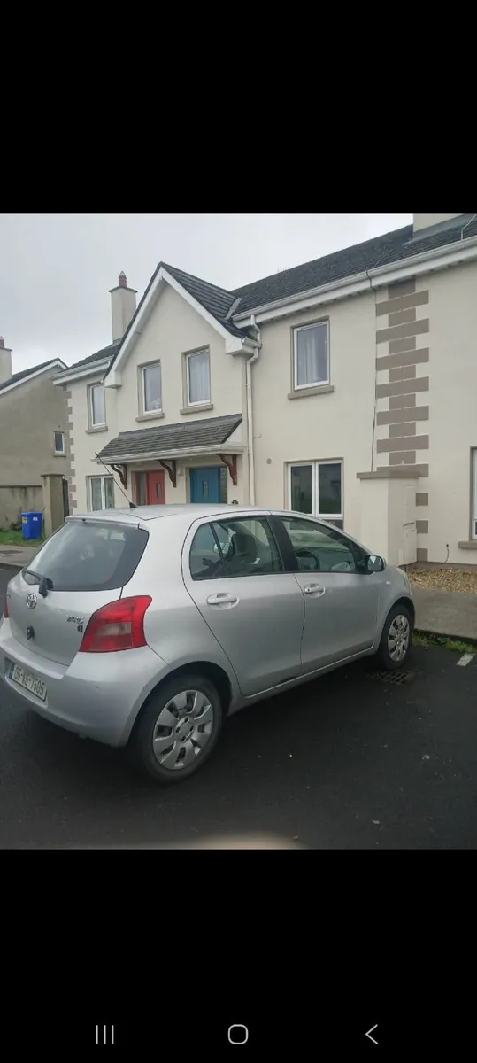 Toyota Yaris 2006 - Image 2