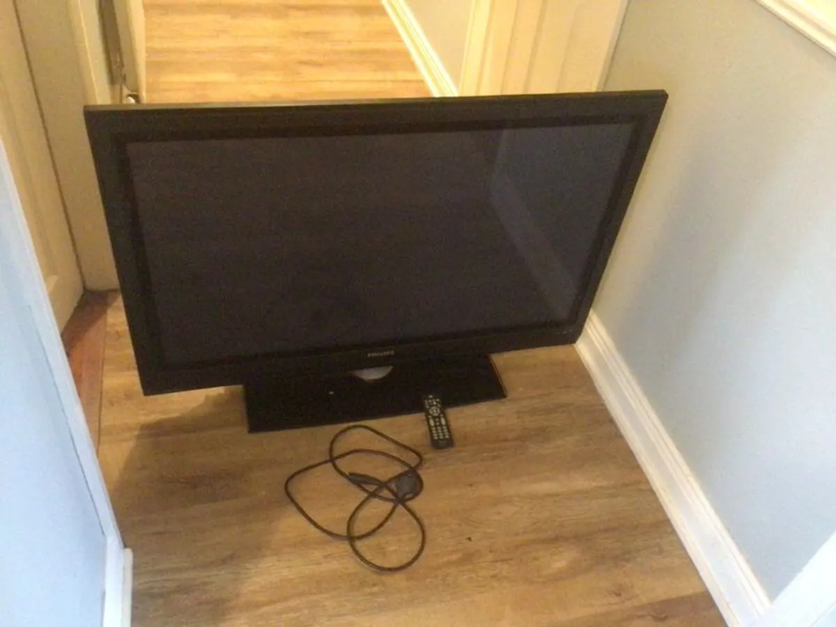 43inch Phillips tv - Image 1
