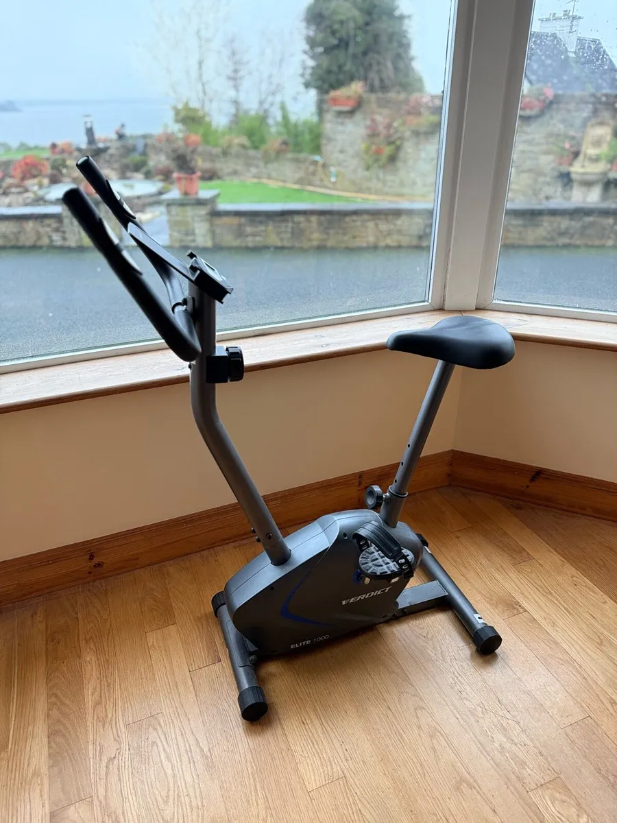 Exercise bike - Image 1