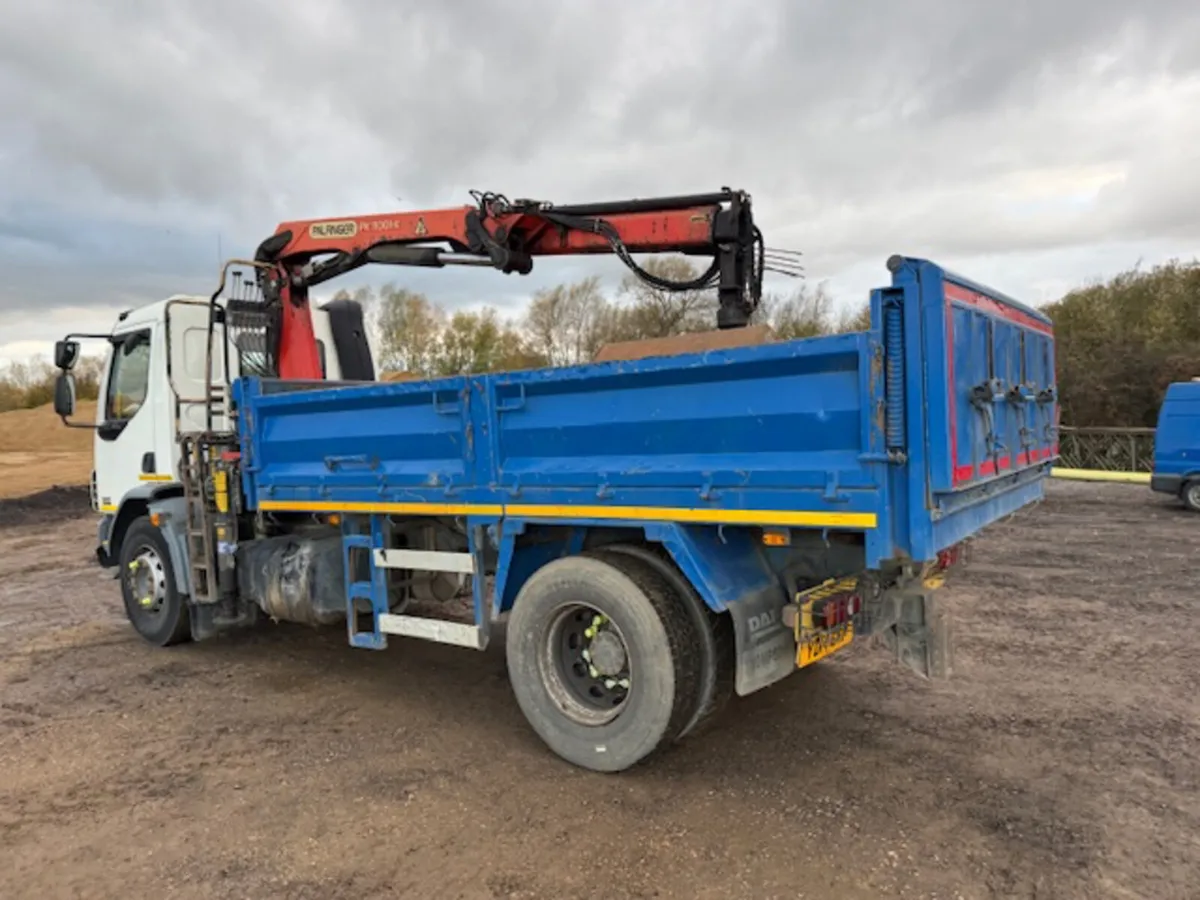 2014 Euro 6 Daf 55/220 tipper grab - Image 3