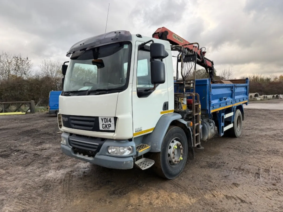 2014 Euro 6 Daf 55/220 tipper grab - Image 2