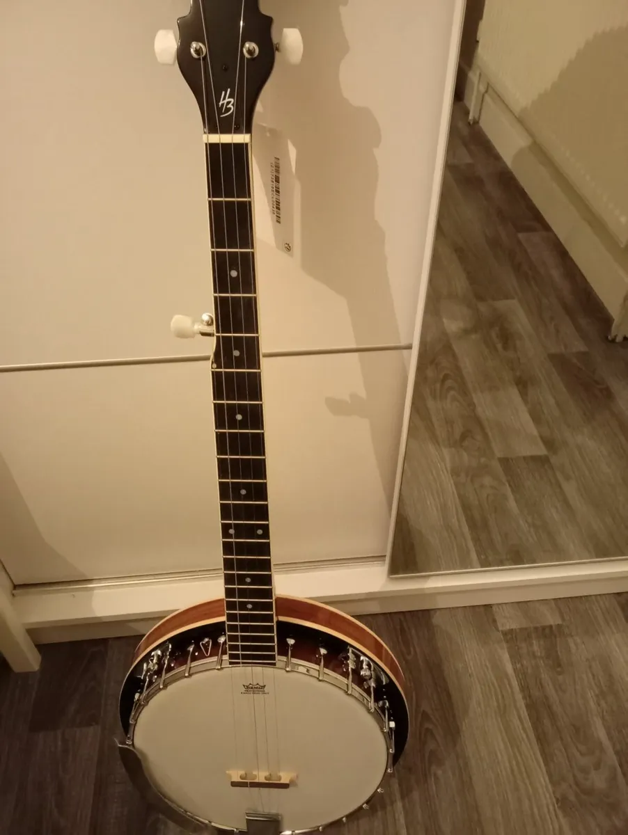 New Banjo - Image 1