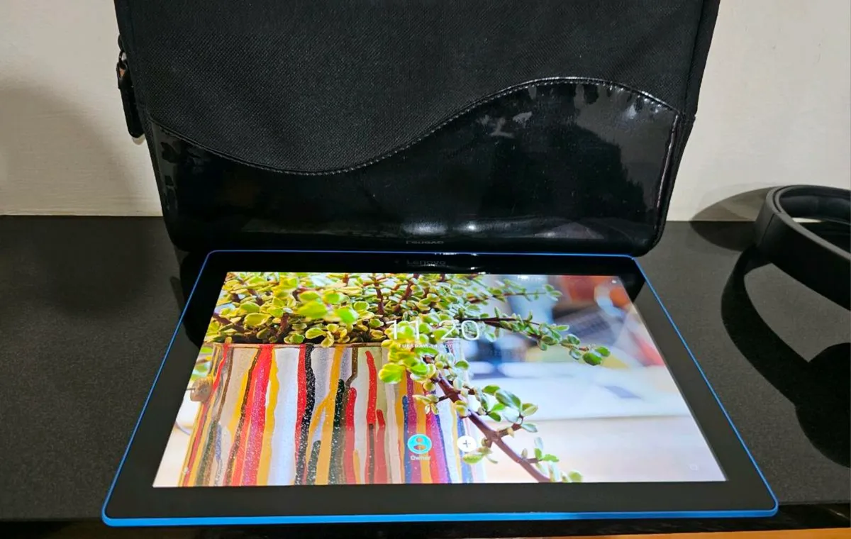 Lenovo Tab 10 TB-X103F Black Wi-Fi 16GB 10.1" 5MP - Image 2