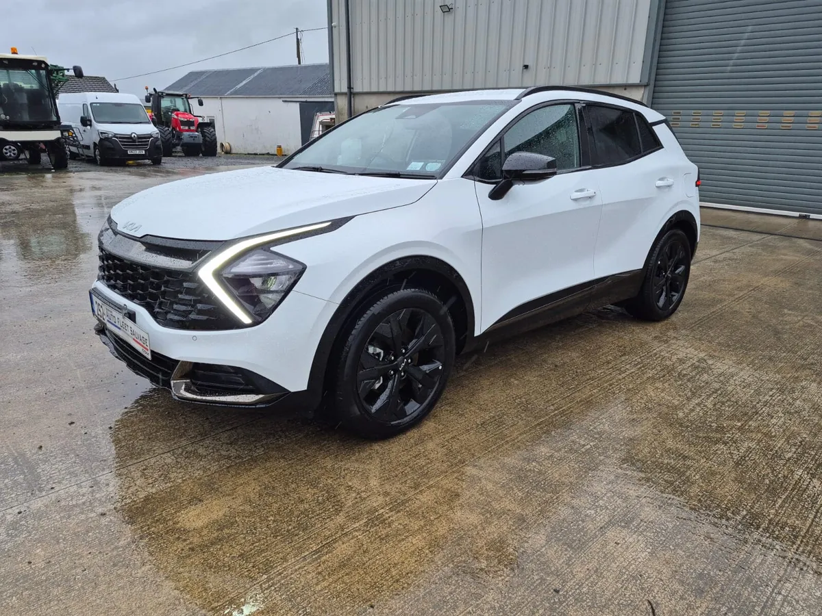 252 KIA SPORTAGE 4x4 1.6 PHEV PLUG-IN ANNIVERSARY - Image 3