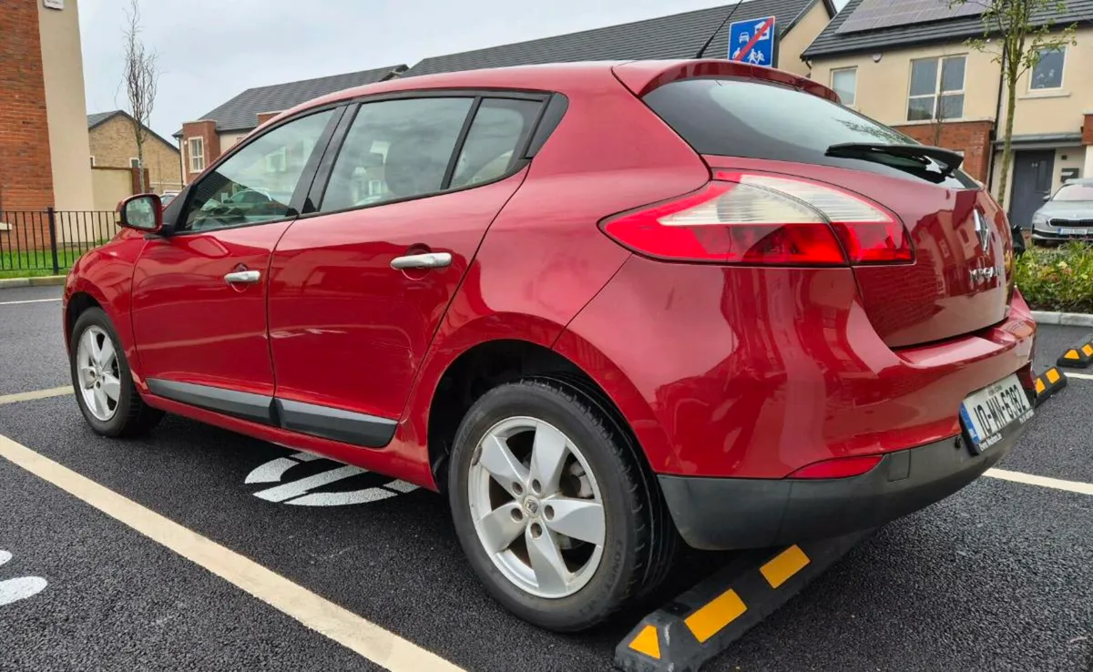 Renault Megane 2010 1.5tdi, Low milage, Fresh NCT - Image 4