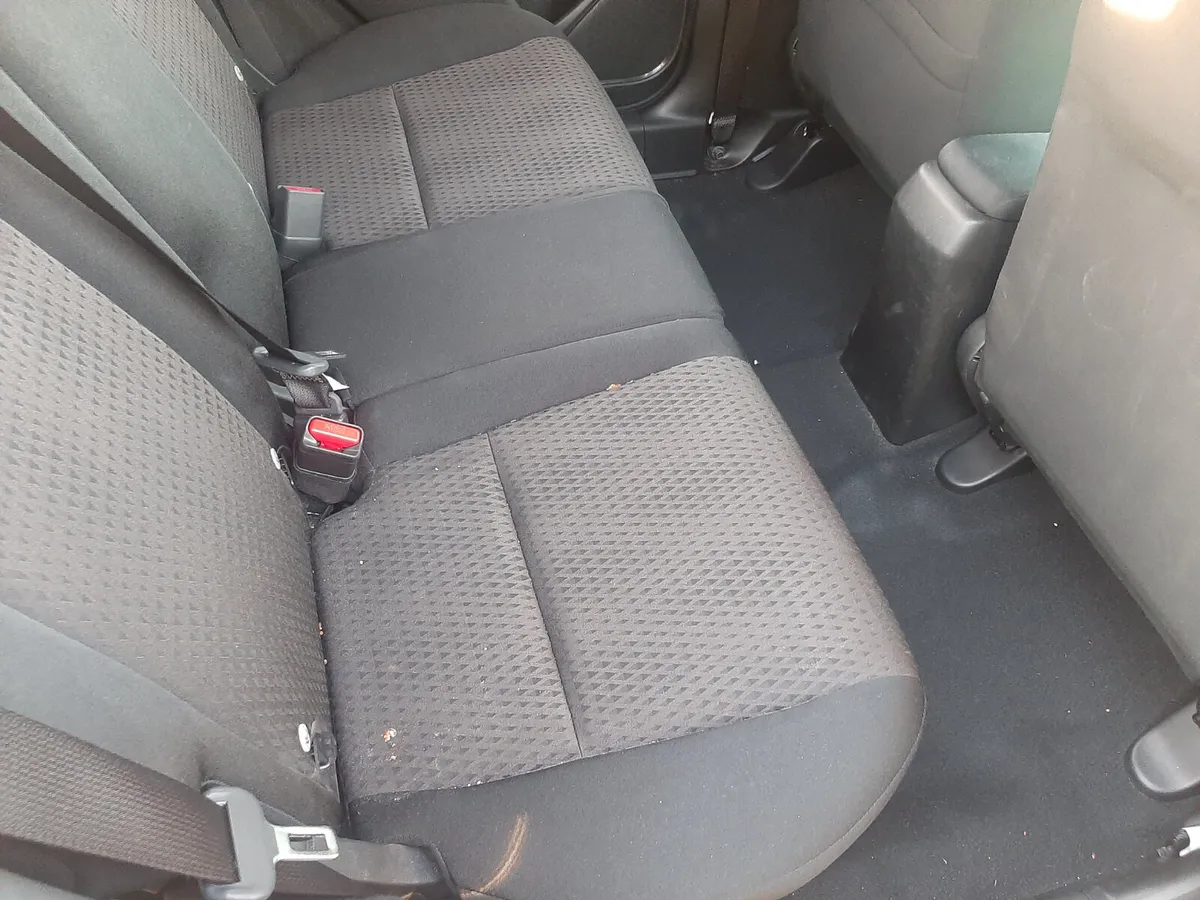 HONDA FIT HYBRID AUTO 2018 - Image 4