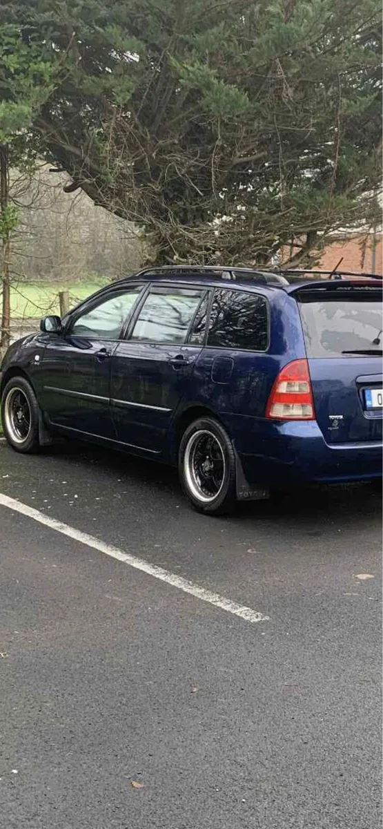 2004 Toyota Corolla - Image 1