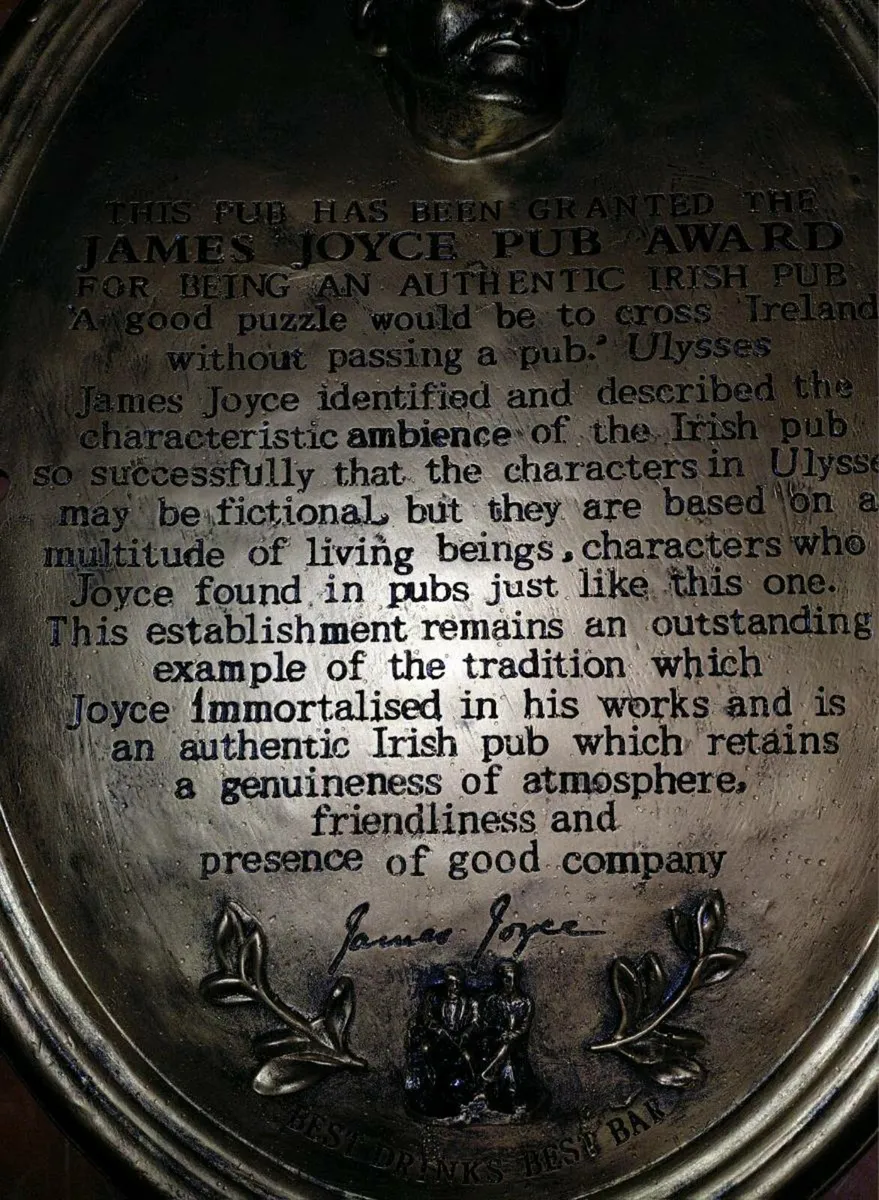 James Joyce Pub Award Plaque - Image 4
