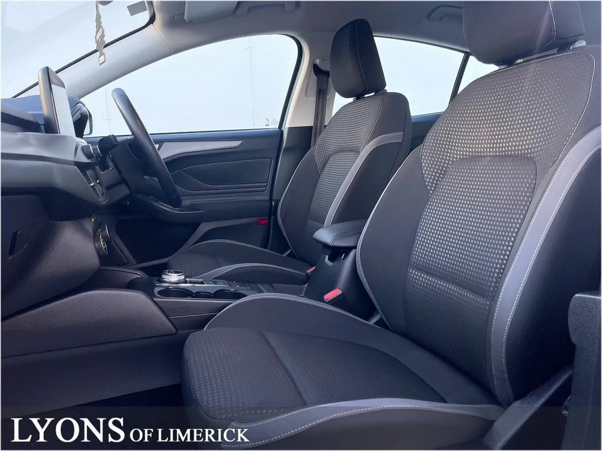 Ford Focus 1.5L Diesel AUTOMATIC. - Image 3