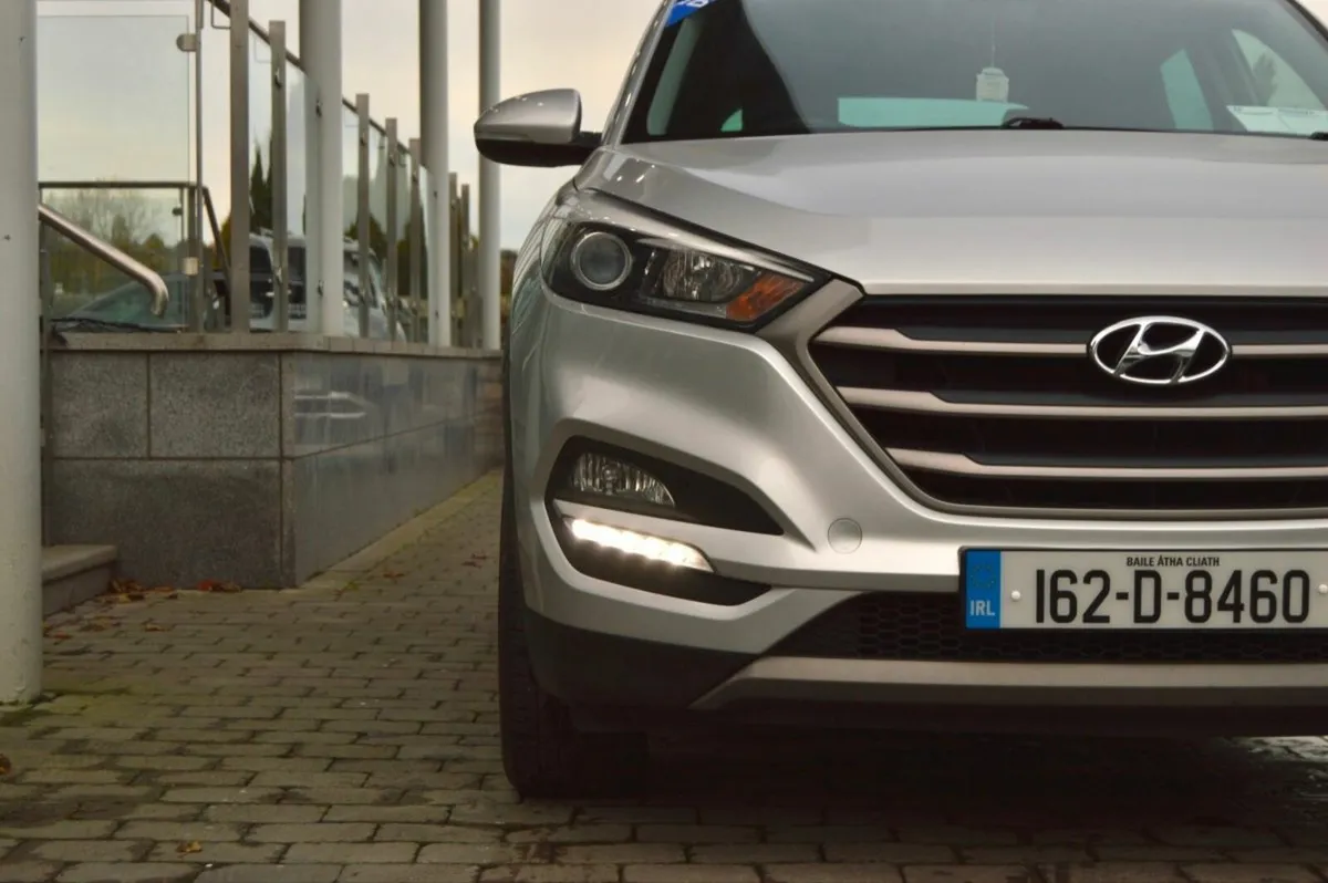 Hyundai Tucson Comfort Plus 5DR  CAR OF THE WEEK - Image 4