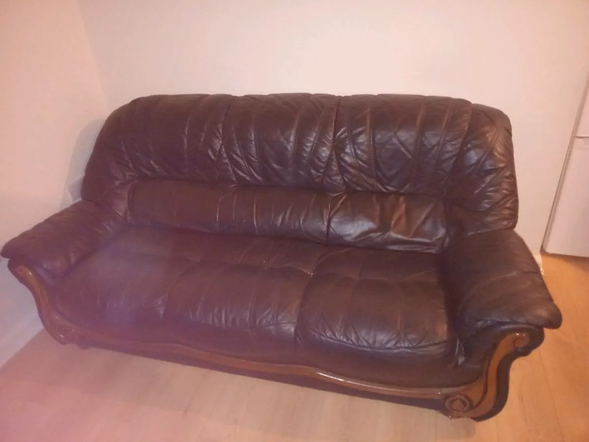 Couch - Image 1