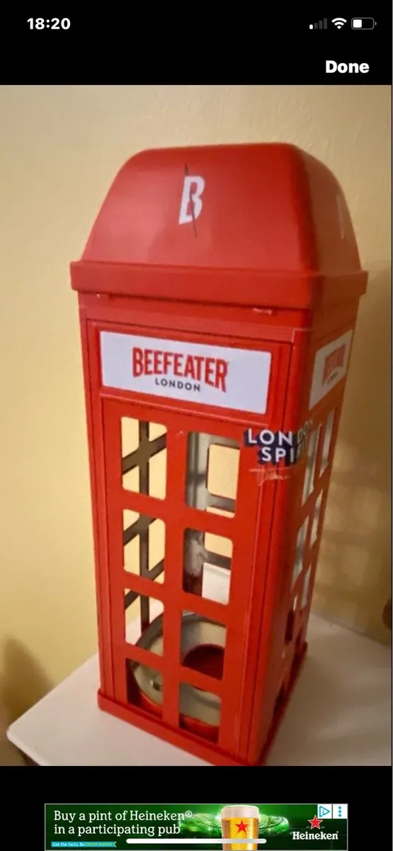 Rare Beefeater London Metal Box - Image 2