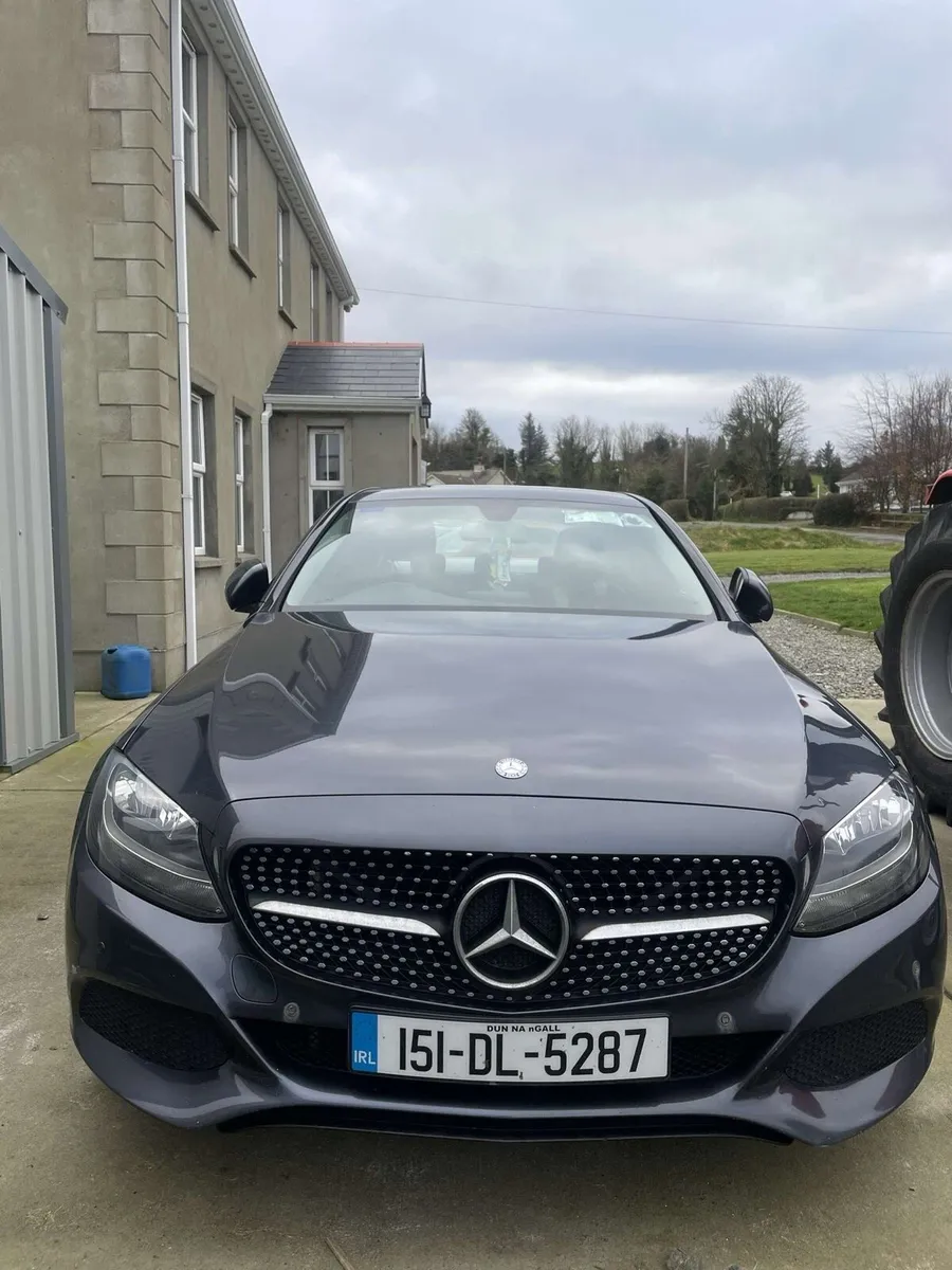 Mercedes Benz - Image 1