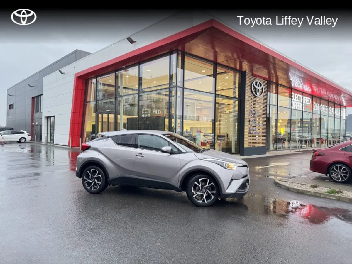 Toyota C-HR 1.2 - Image 1