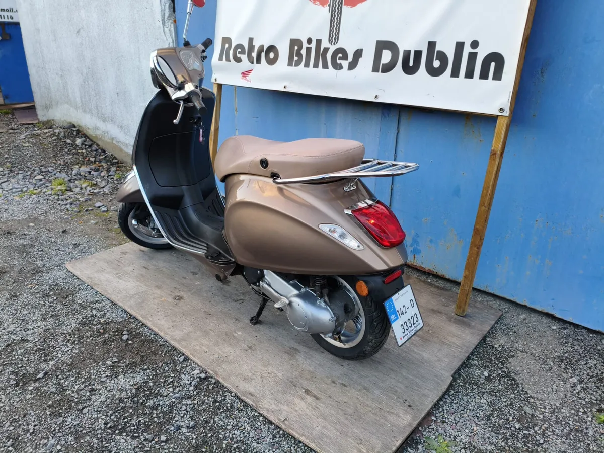 2014 Piaggio Vespa LX50 - Image 4