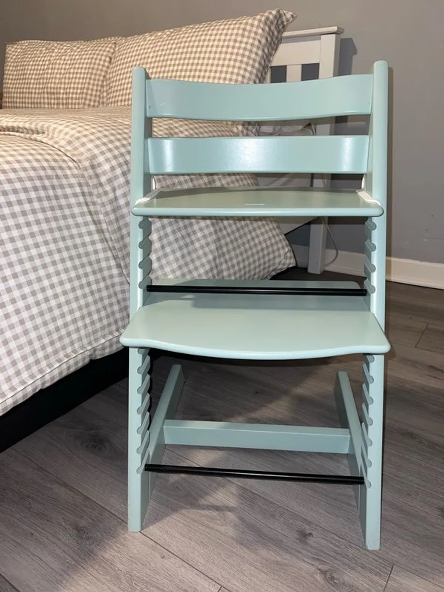 Stokee high chair - Image 1