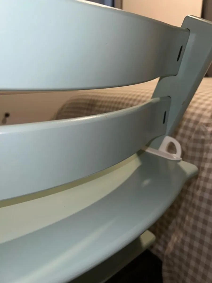 Stokee high chair - Image 3