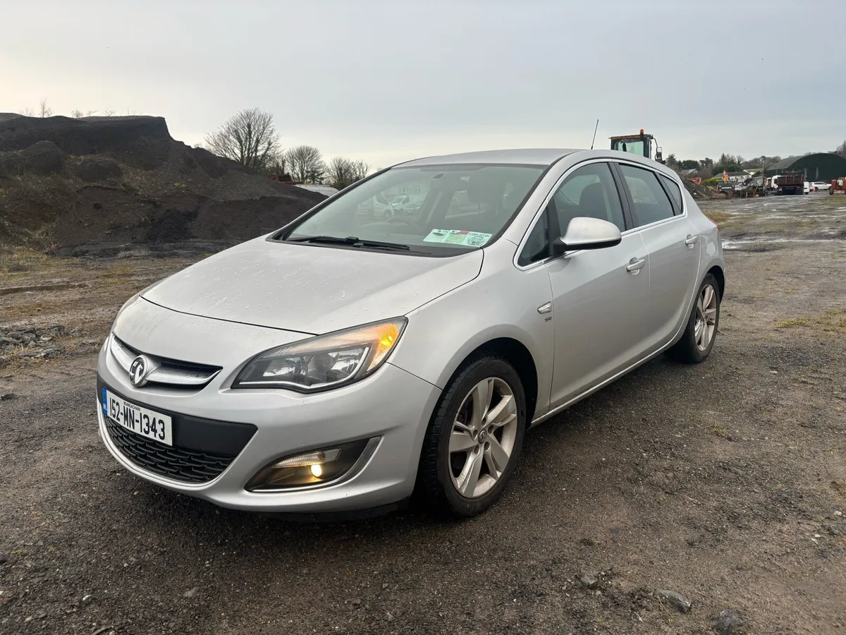 2015 (152) Vauxhall Astra 1.6 SRI ( NEW NCT) - Image 3