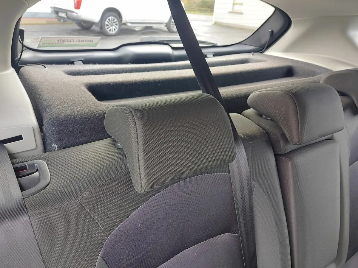 Nissan Qashqai 2013 - Image 1